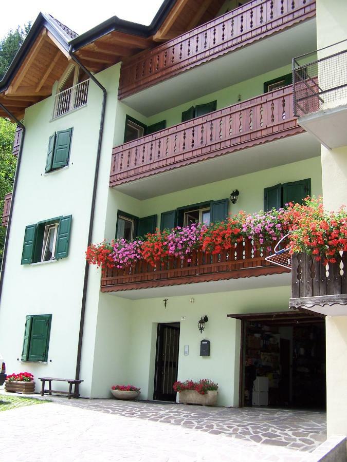 Tiarno di Sopra B&B Ai Pini מראה חיצוני תמונה